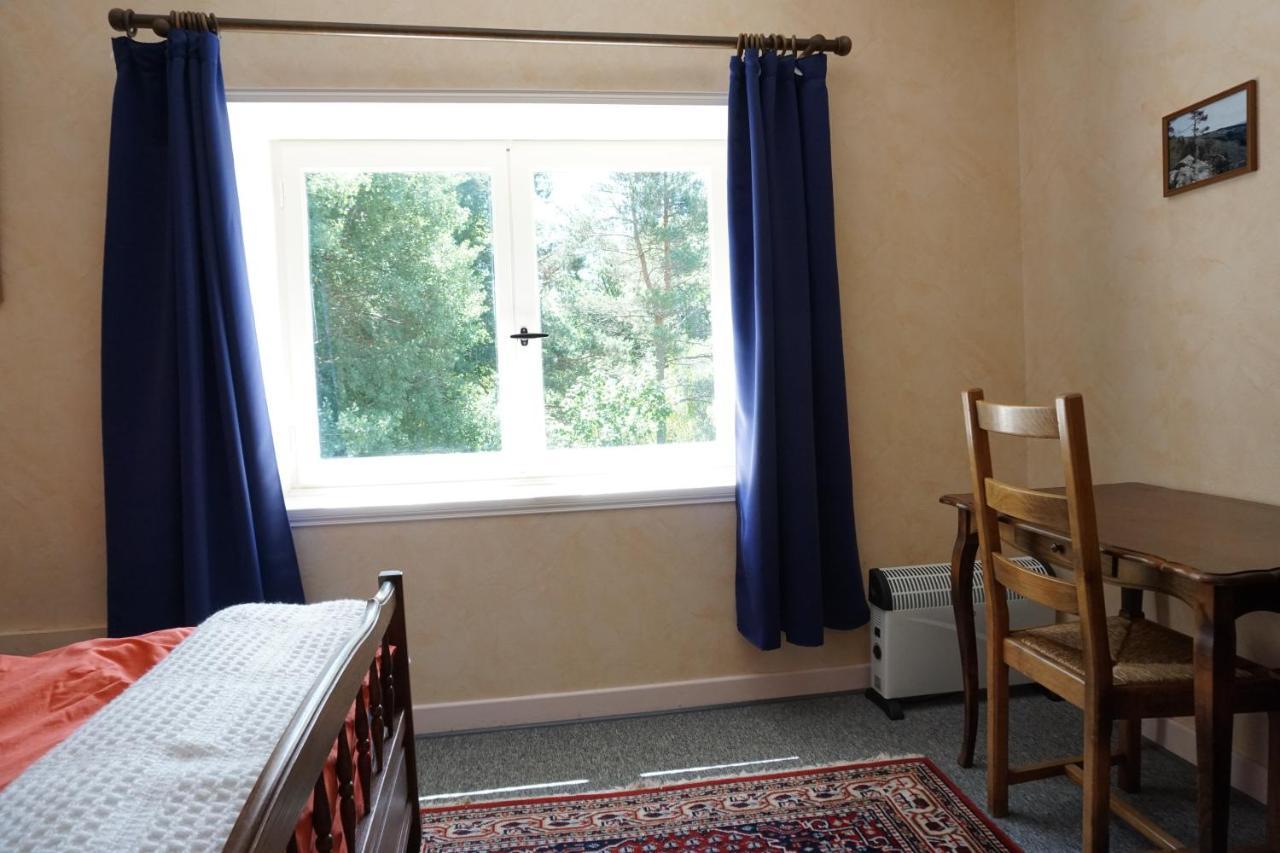 Bed and Breakfast Les Neuf Bouleaux Job Exterior foto